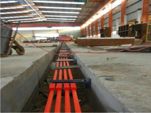 ���̰���