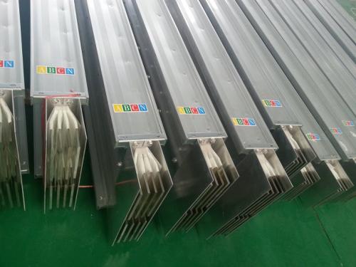 �ܼ���ĸ�߲�